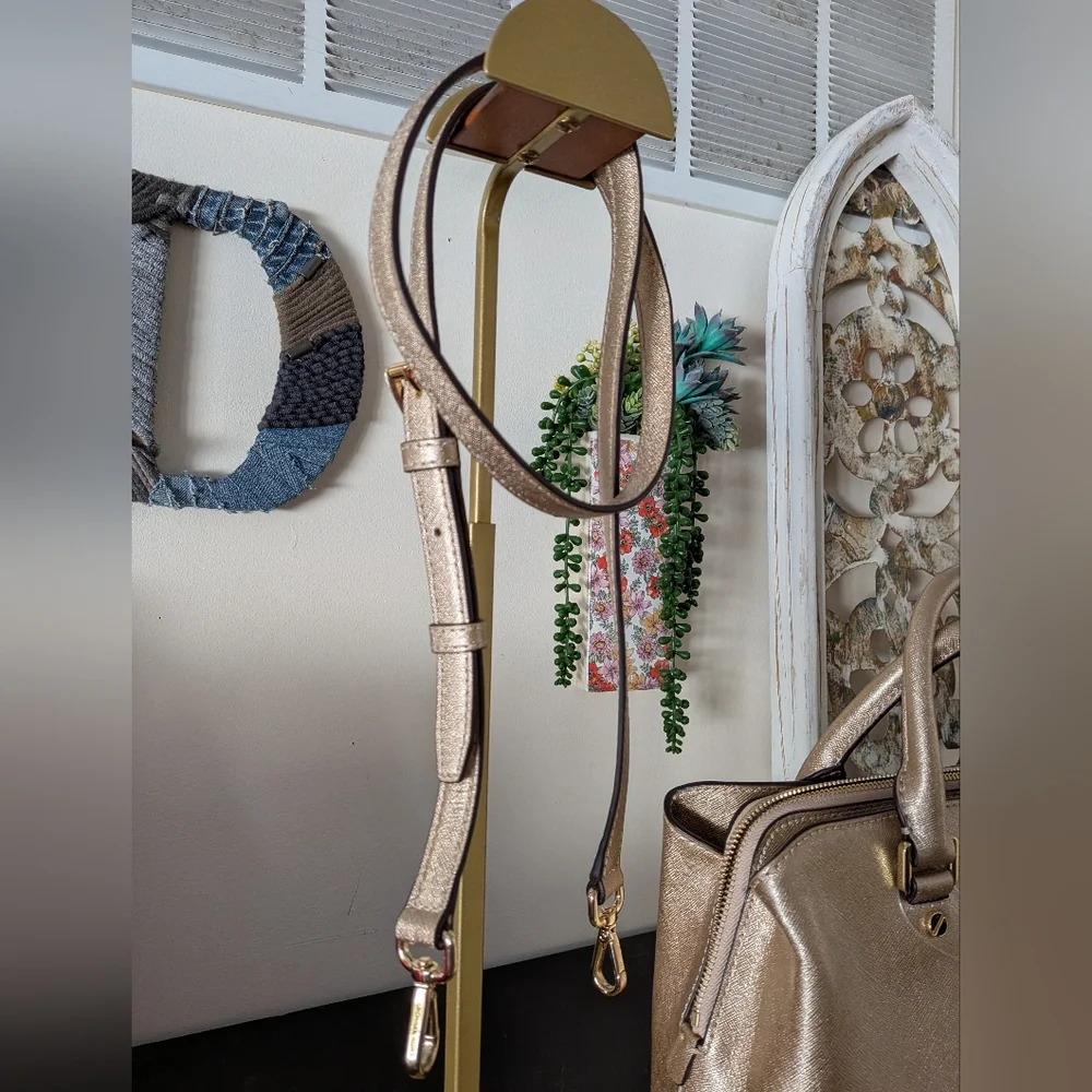 Michael Kors Savannah Metallic Saffiano Leather Satchel NEW - Picture 6 of 16